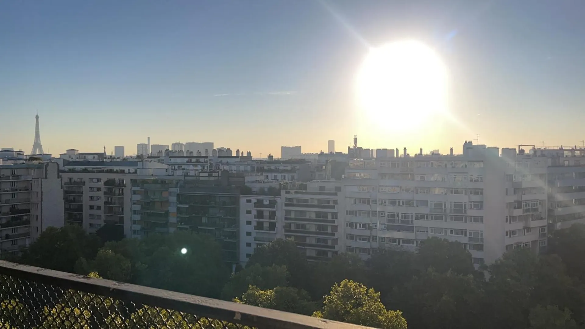 Rooftop Eiffel Tower - Full Ac Paris 0*,  Fransa